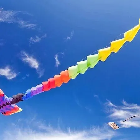 In Uk Cin 300m From Baltic