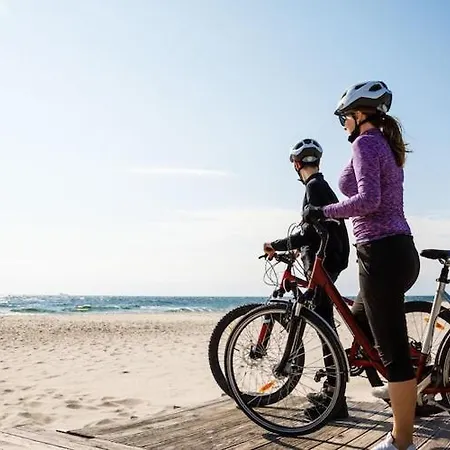 In Uk Cin 300m From Baltic *